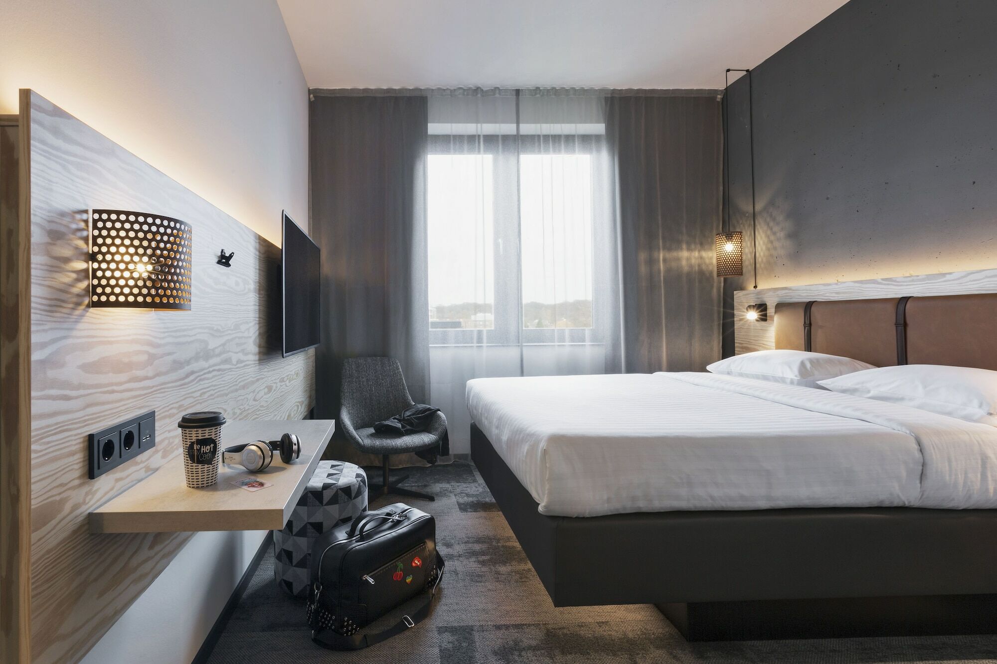 Moxy Frankfurt Airport Kelsterbach Hotel Ngoại thất bức ảnh